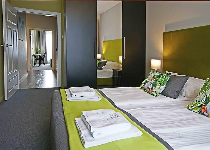 Irs Royal Irs Brabank Apartman *